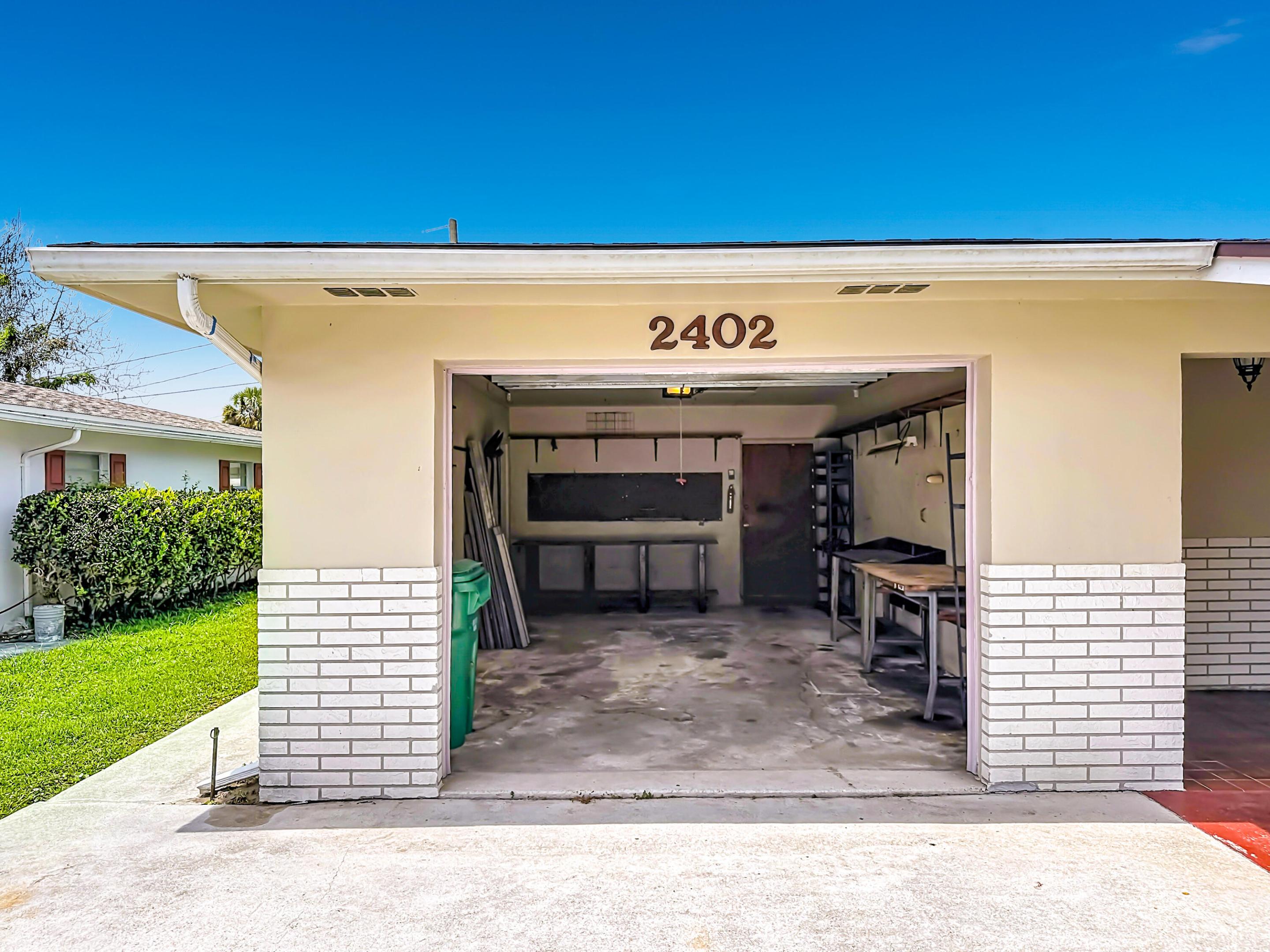 ORANGE BLOSSOM ESTATES - Residential