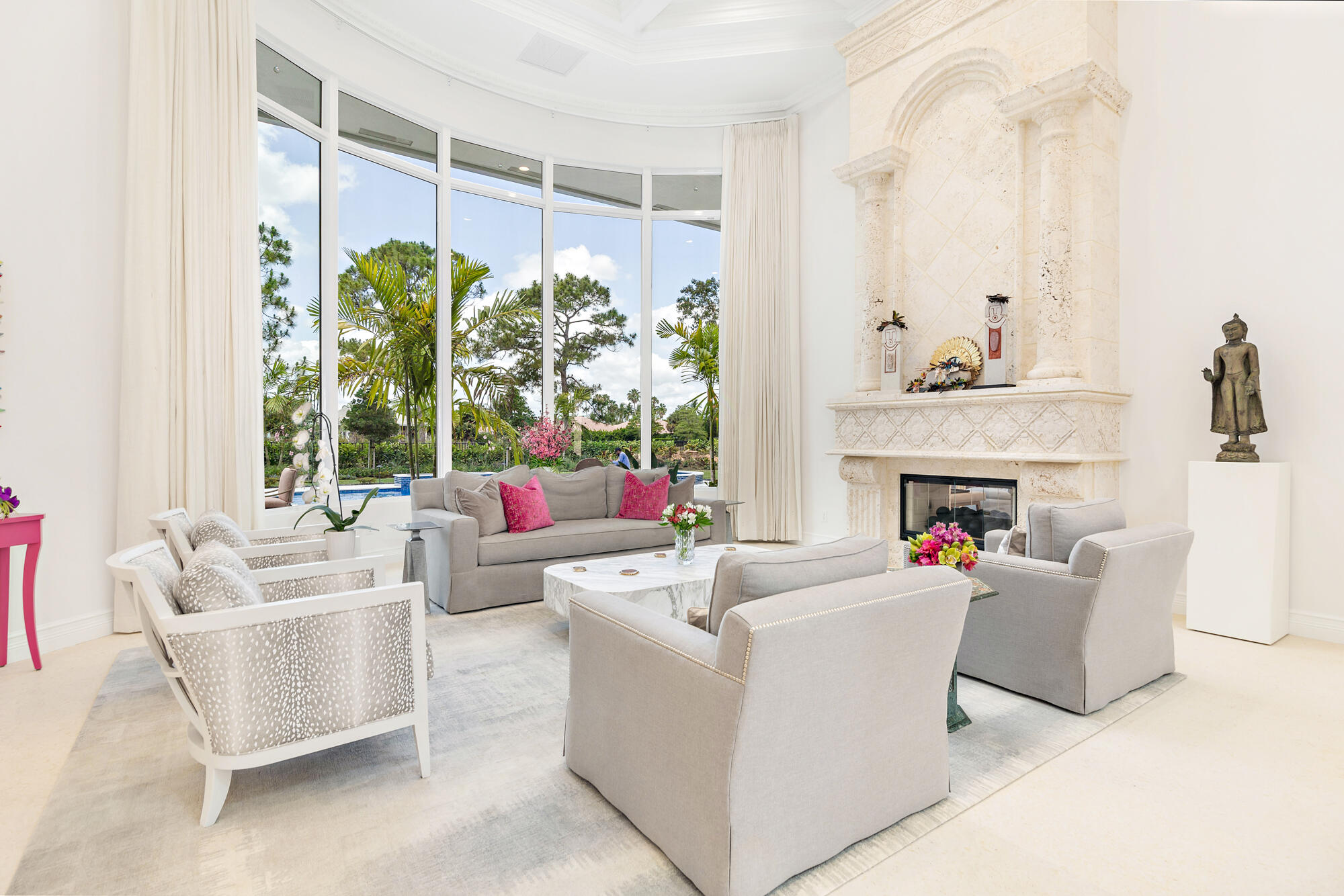 KENSINGTON - Residential