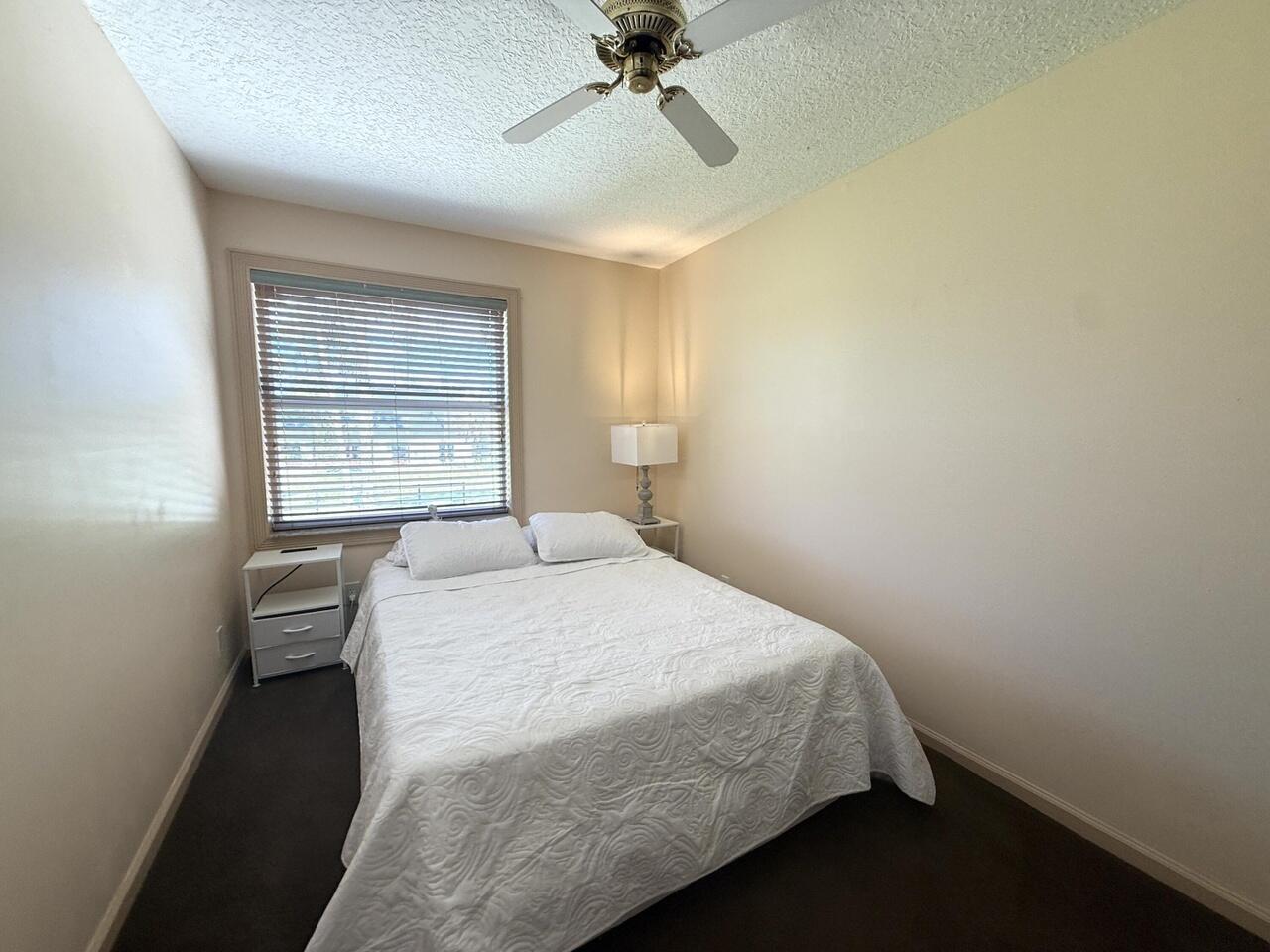 acreage - Residential Lease