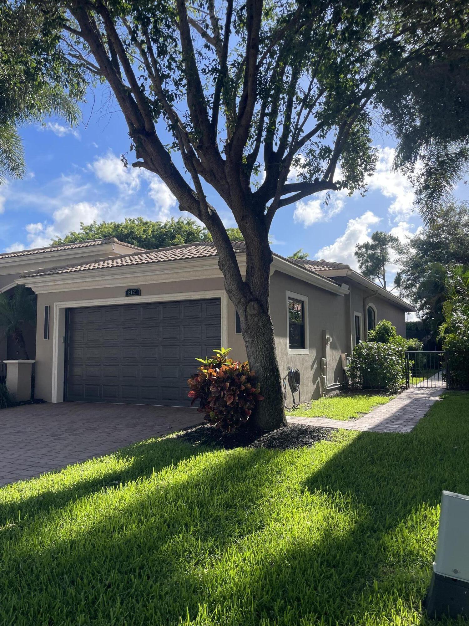 Casa Bella - Residential