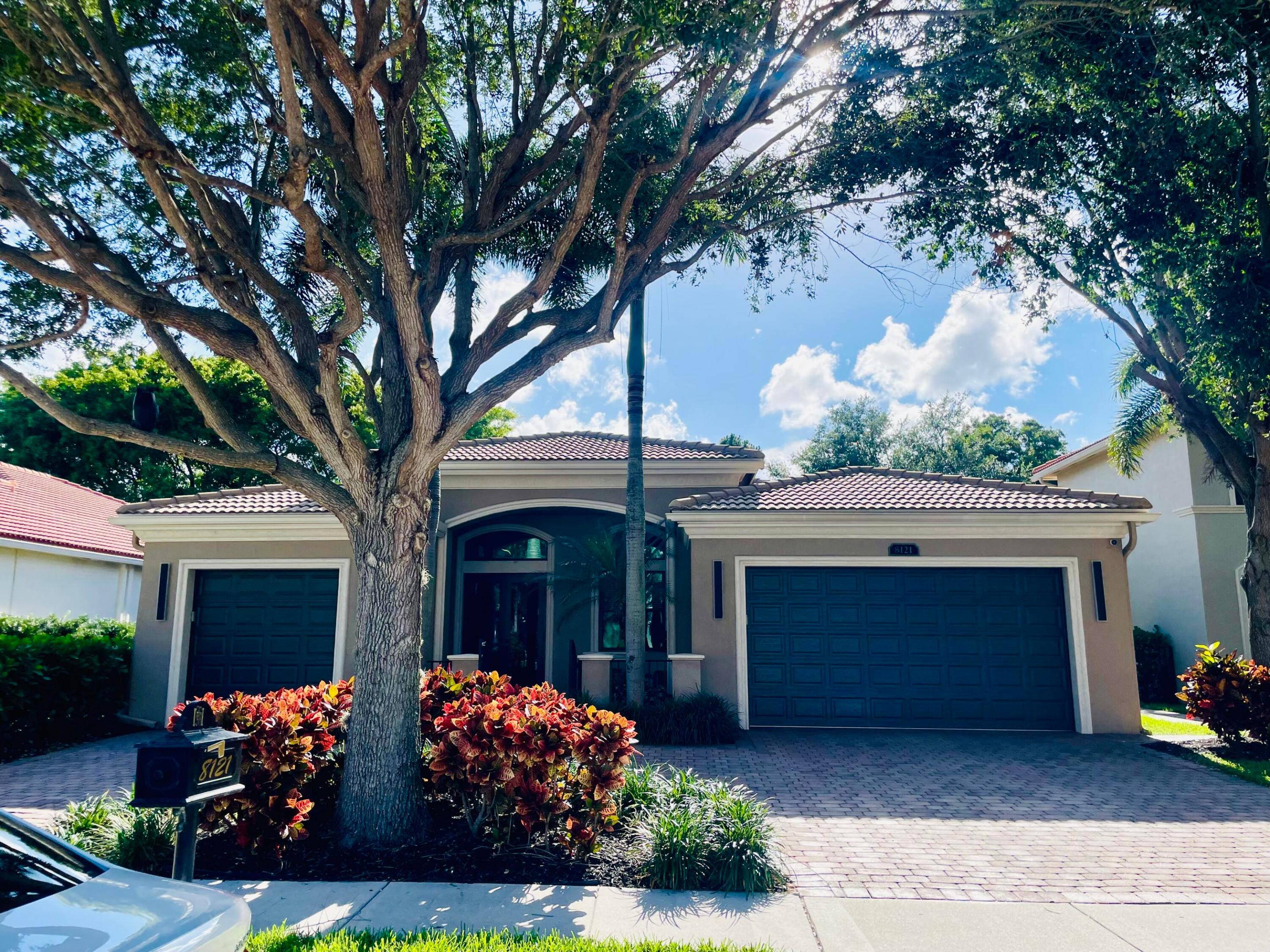 Casa Bella - Residential