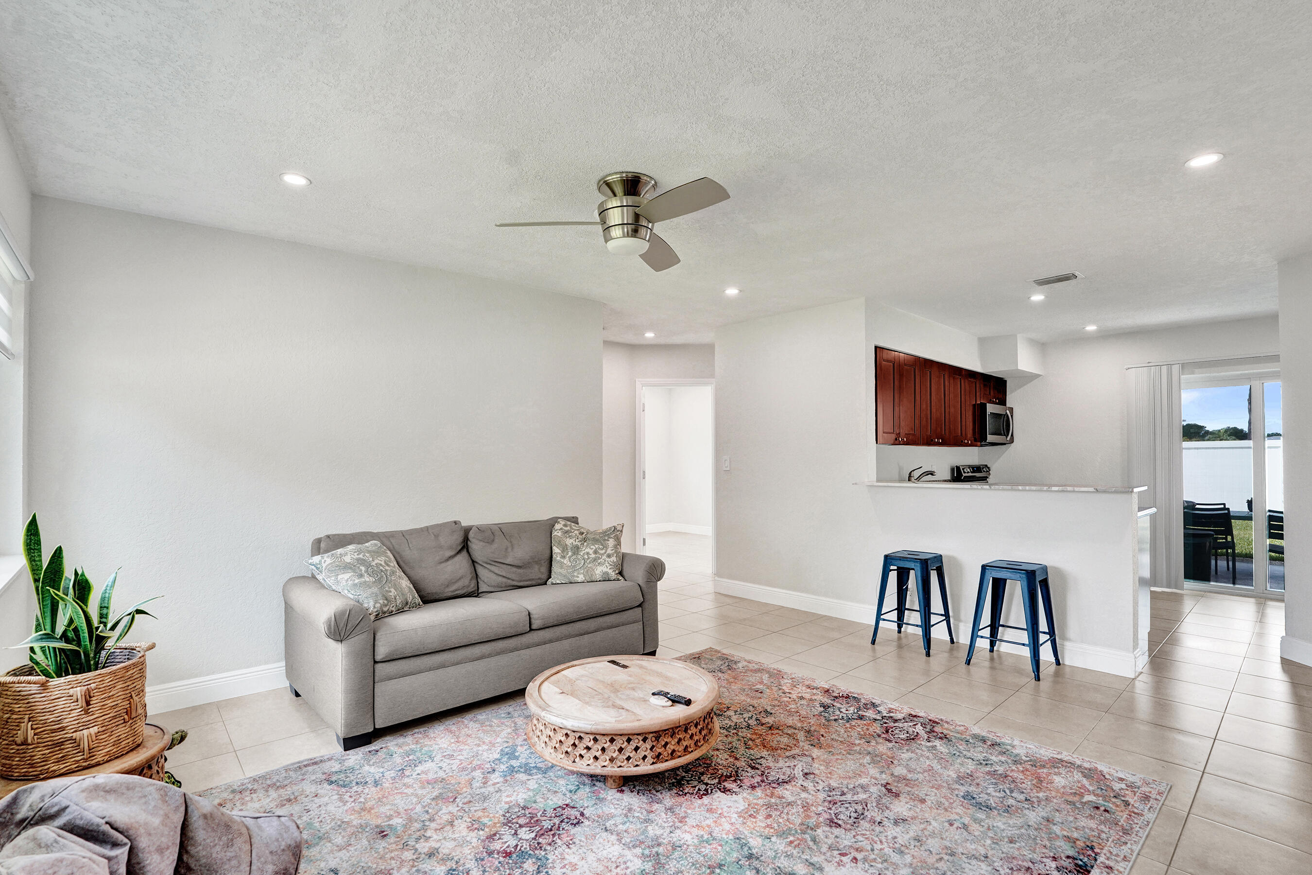 DELRAY BEACH HIGHLANDS SE - Residential