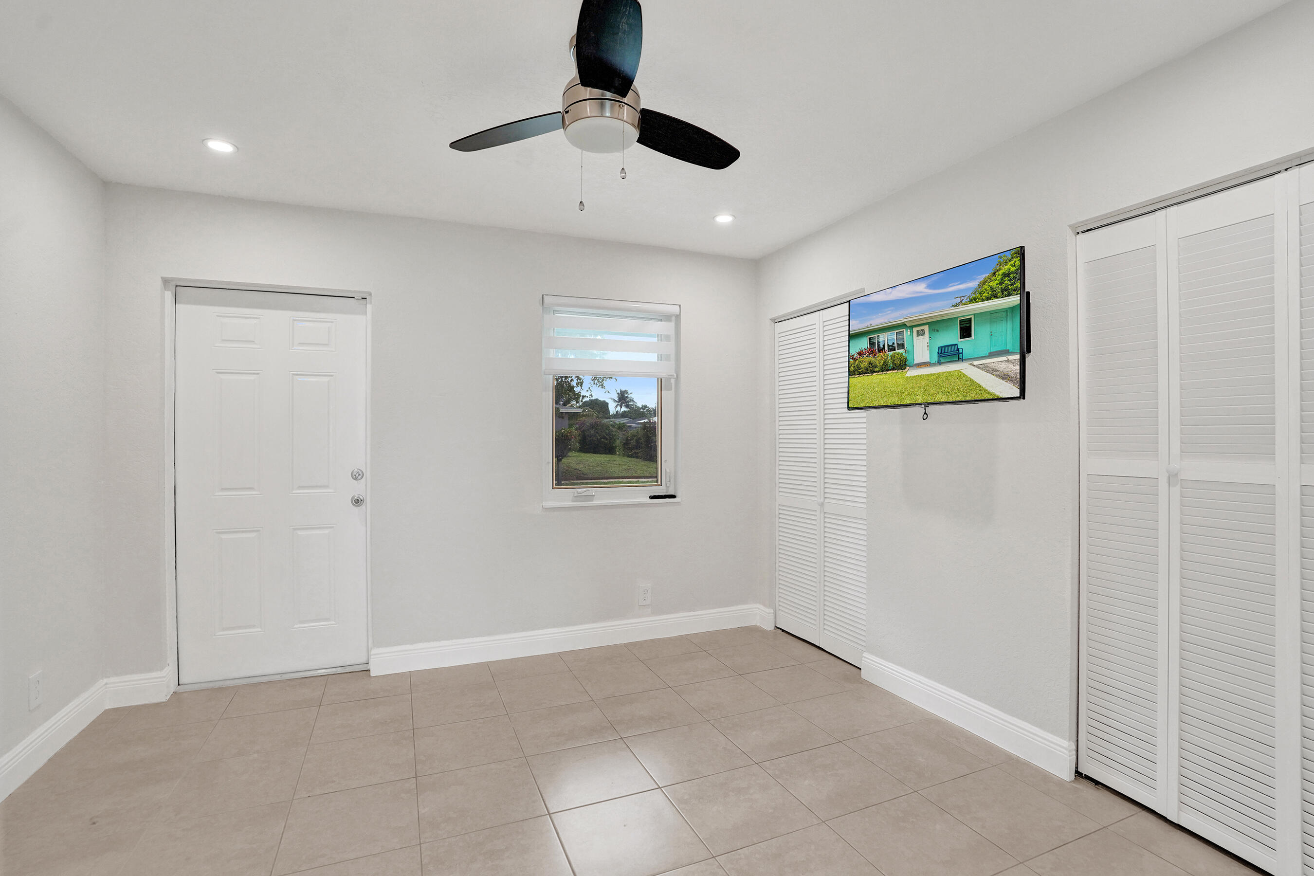 DELRAY BEACH HIGHLANDS SE - Residential