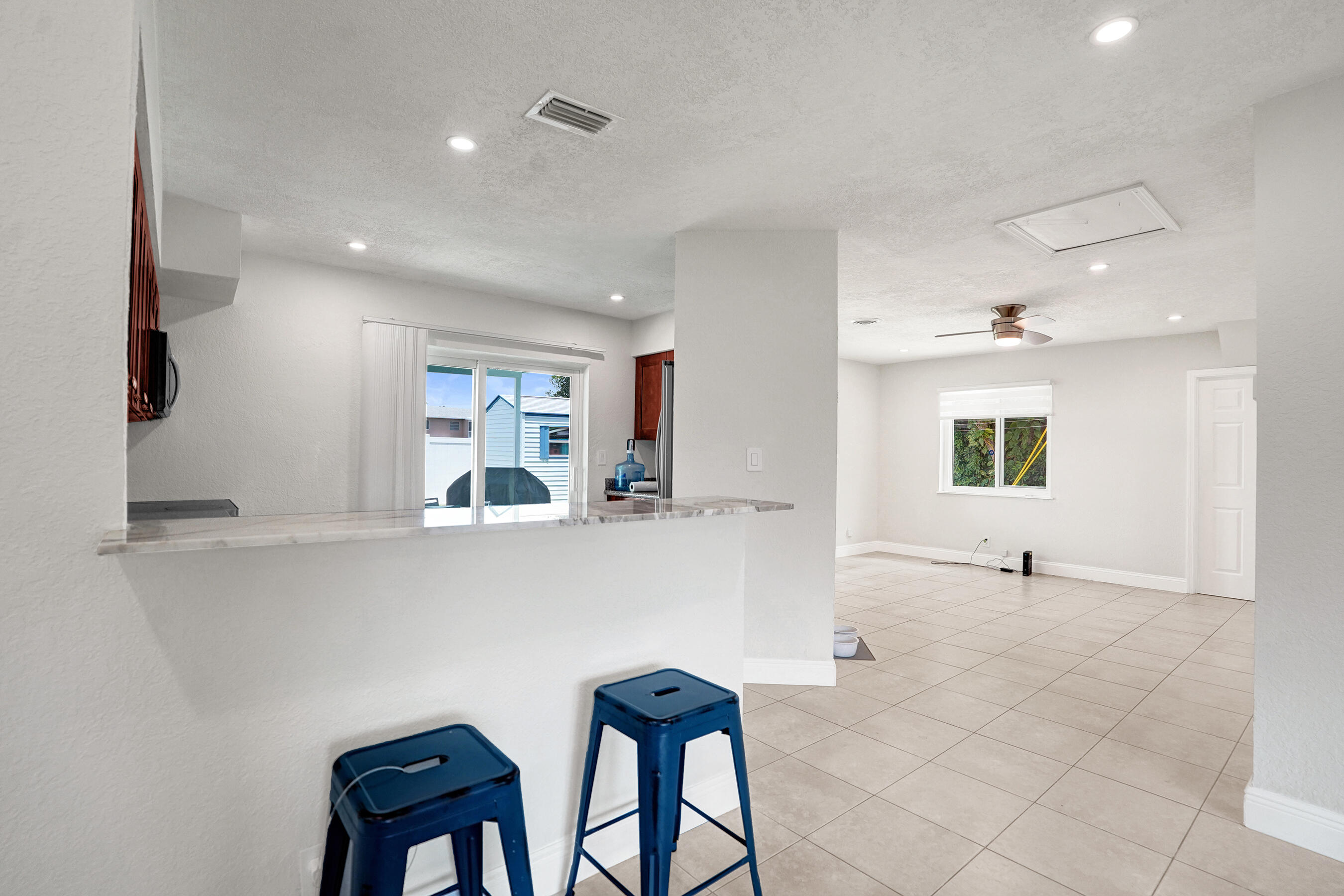 DELRAY BEACH HIGHLANDS SE - Residential