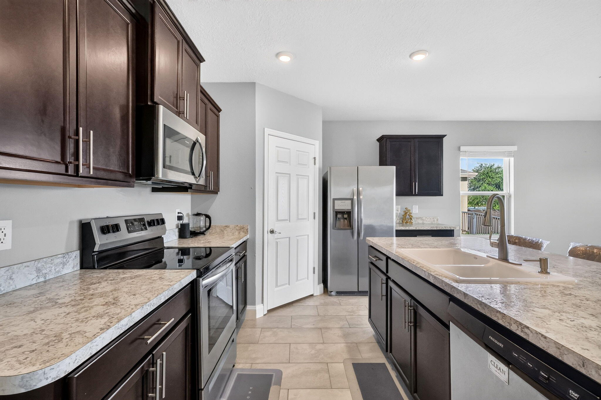 CREEKSIDE PLAT NO 1 - Residential