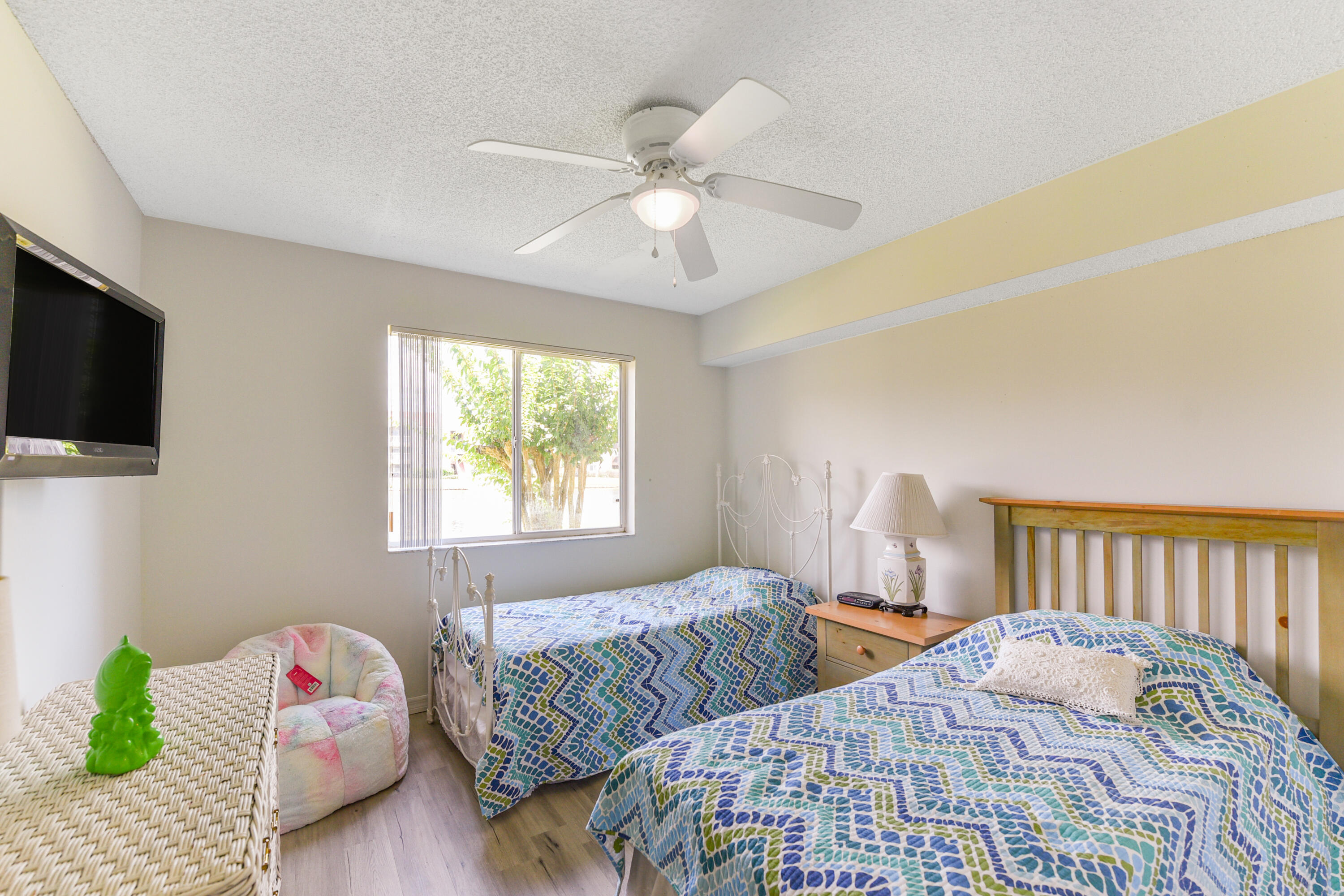 LAGUNA OF VERO BEACH - Residential