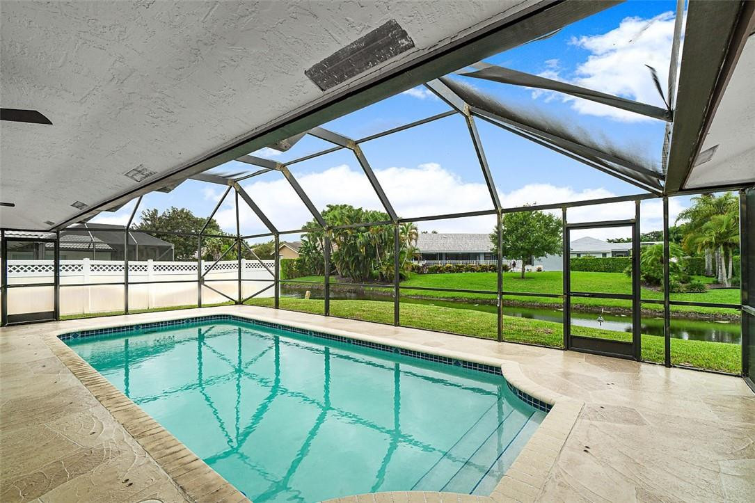 EASTRIDGE VILLAGE - Residential