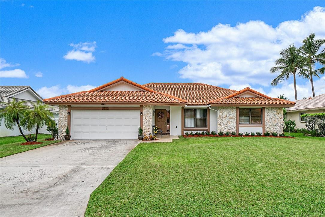 EASTRIDGE VILLAGE - Residential