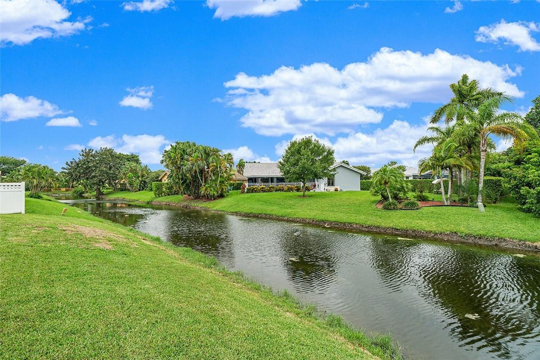 EASTRIDGE VILLAGE - Residential