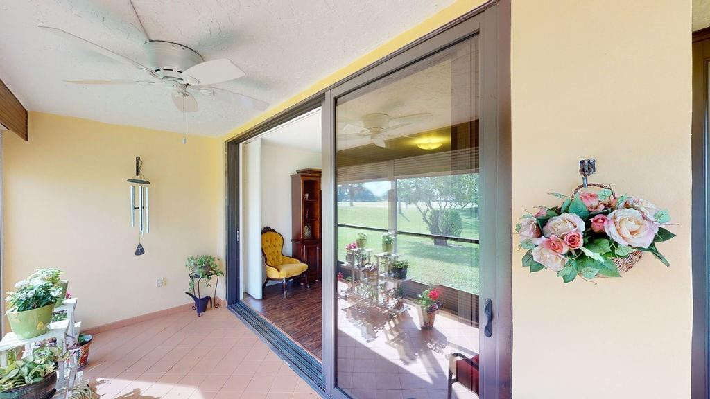 Country Club Apts - Residential