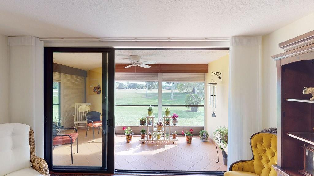 Country Club Apts - Residential