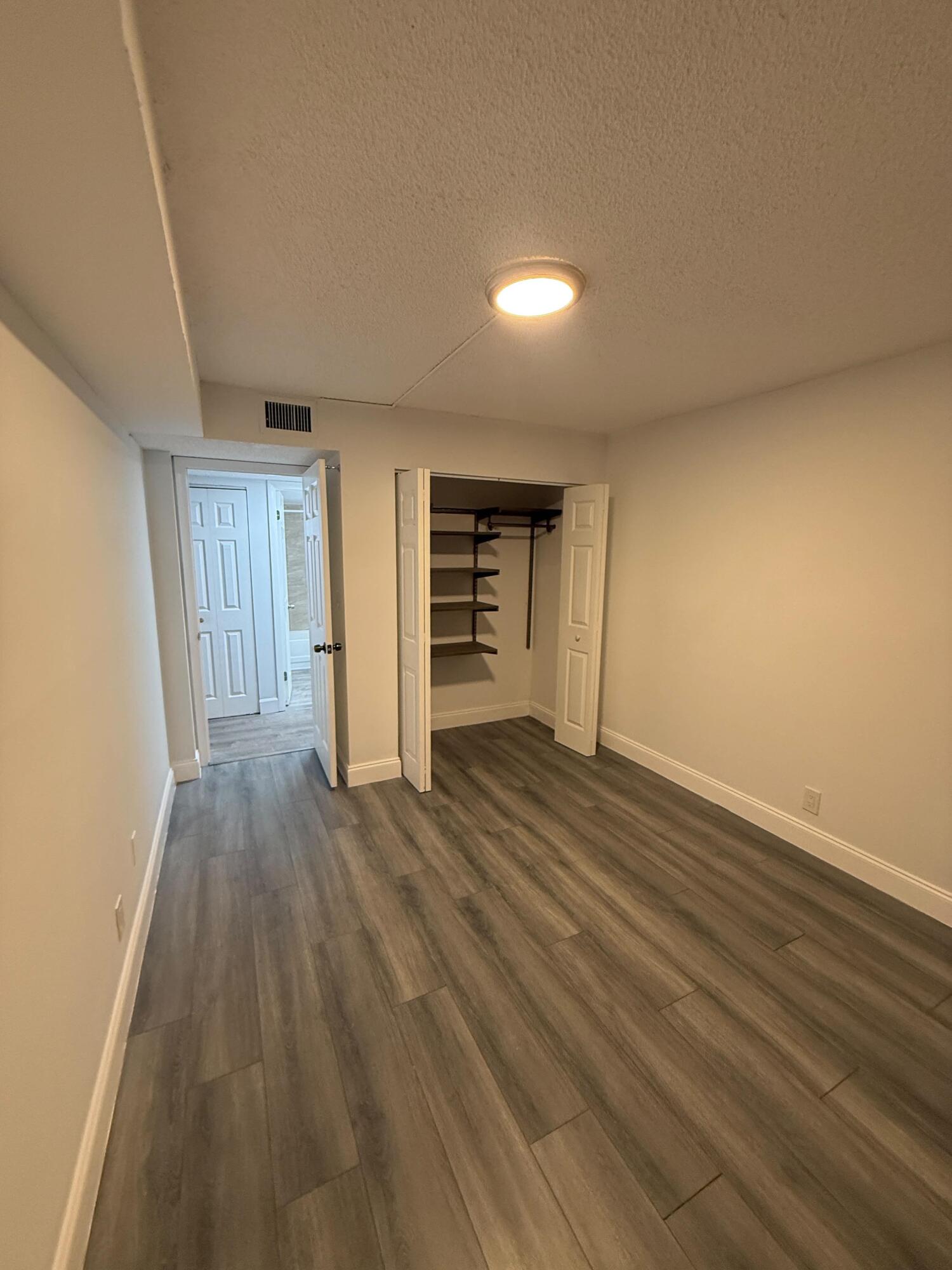GATE THREE CONDO - Residential