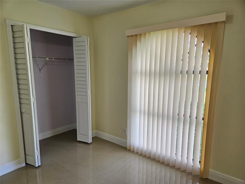 PORT ST LUCIE SECTION 39 - Residential Lease