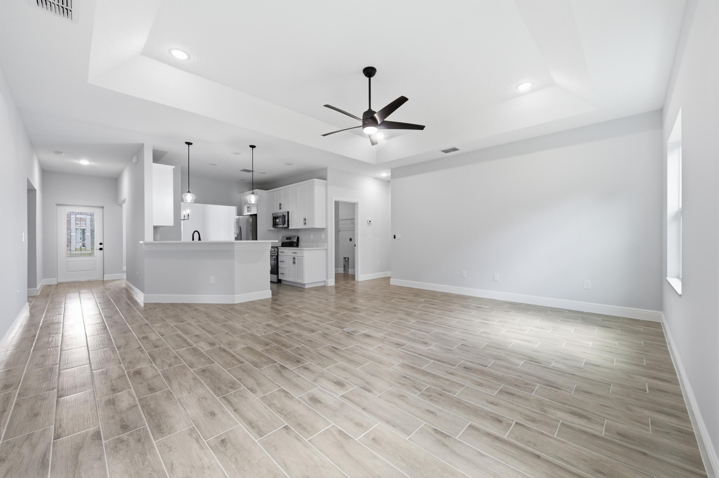 VERO LAKE ESTATES UNIT A - Residential