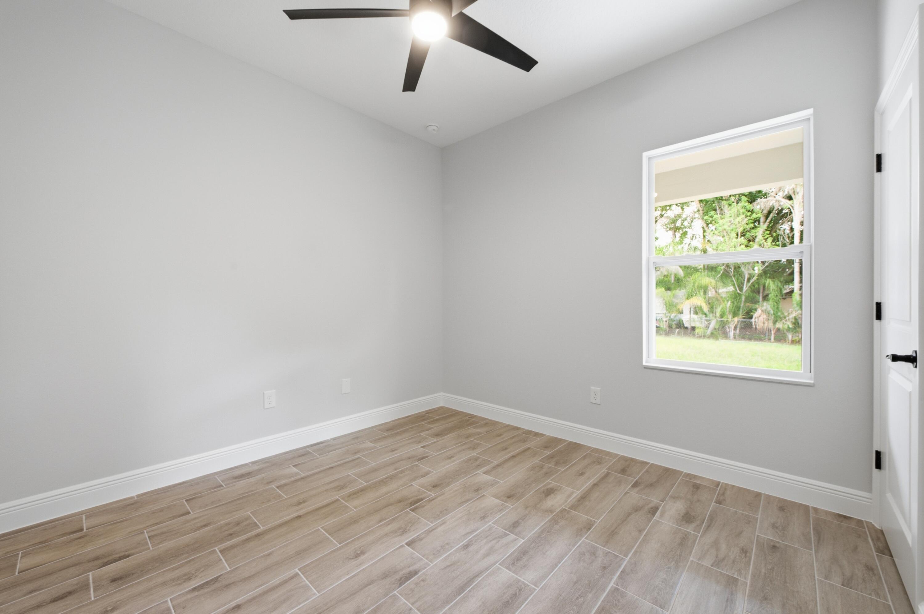 VERO LAKE ESTATES UNIT A - Residential
