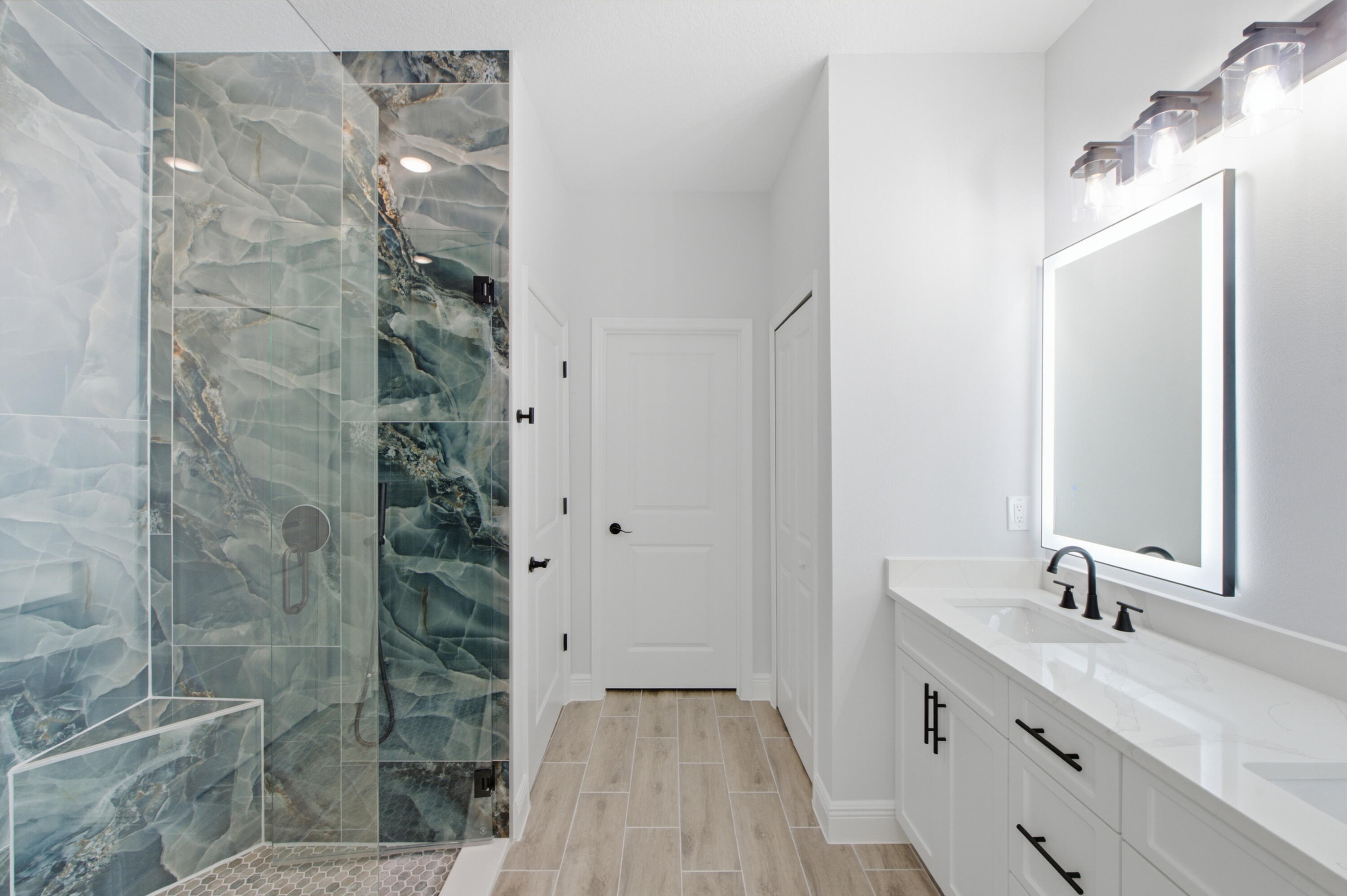 VERO LAKE ESTATES UNIT A - Residential