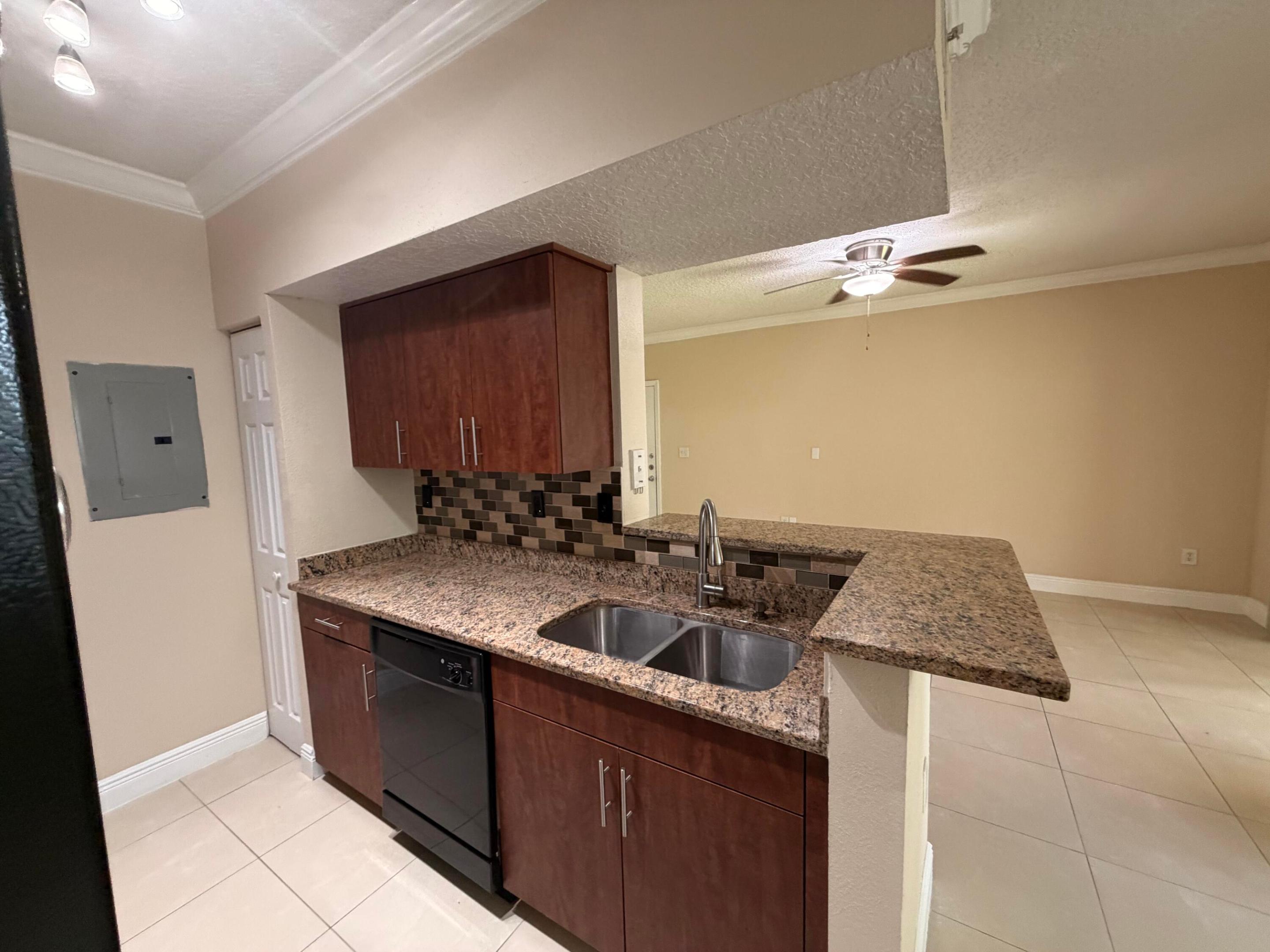 MARQUESA CONDO - Residential Lease