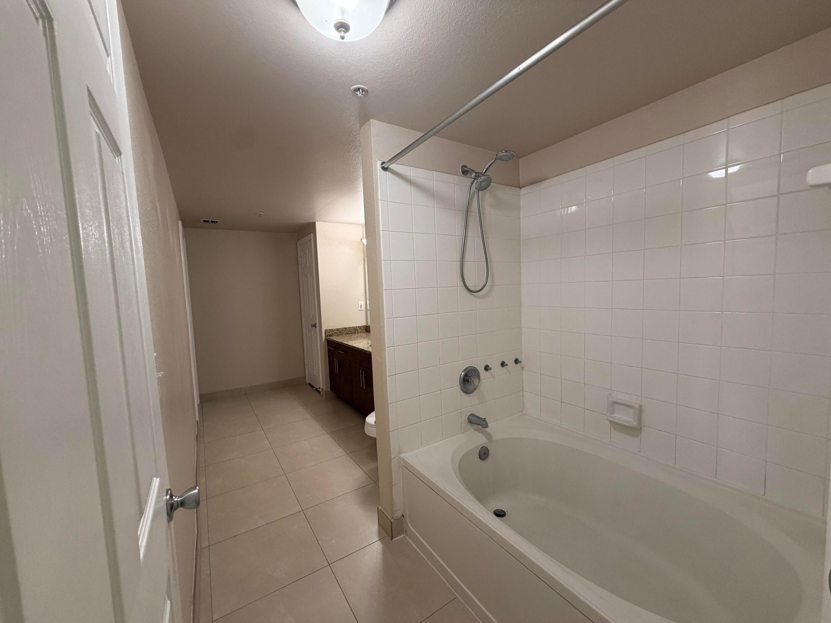MARQUESA CONDO - Residential Lease