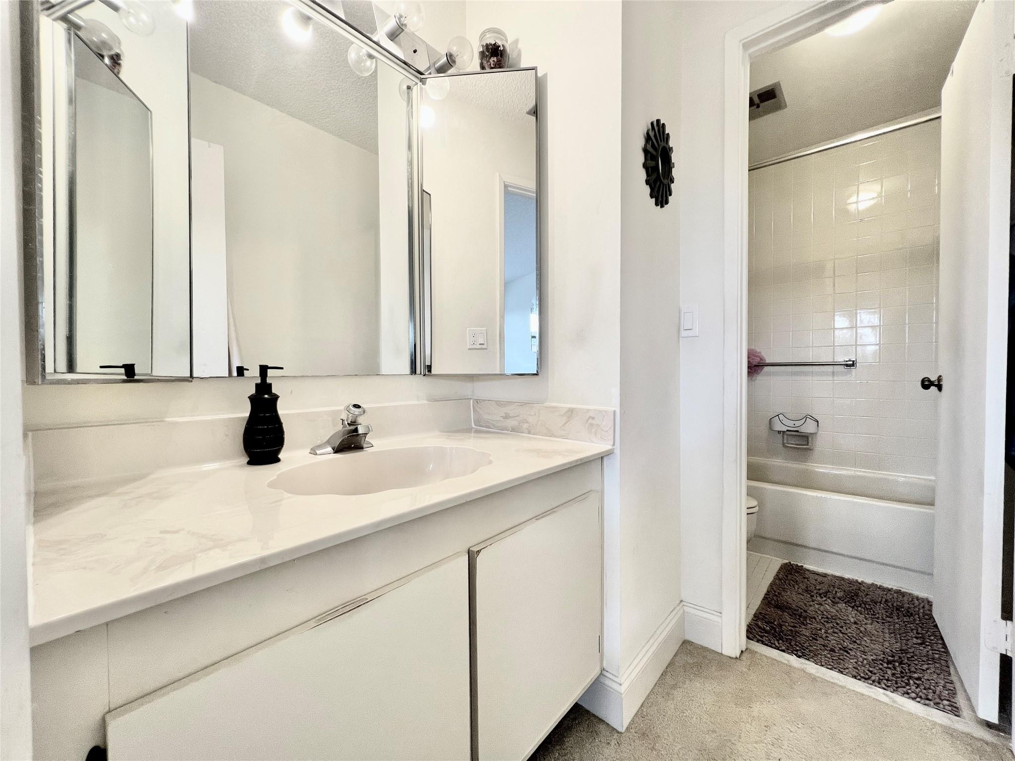 BONAIRE VILLAGE AT WOODMONT 1 - Residential