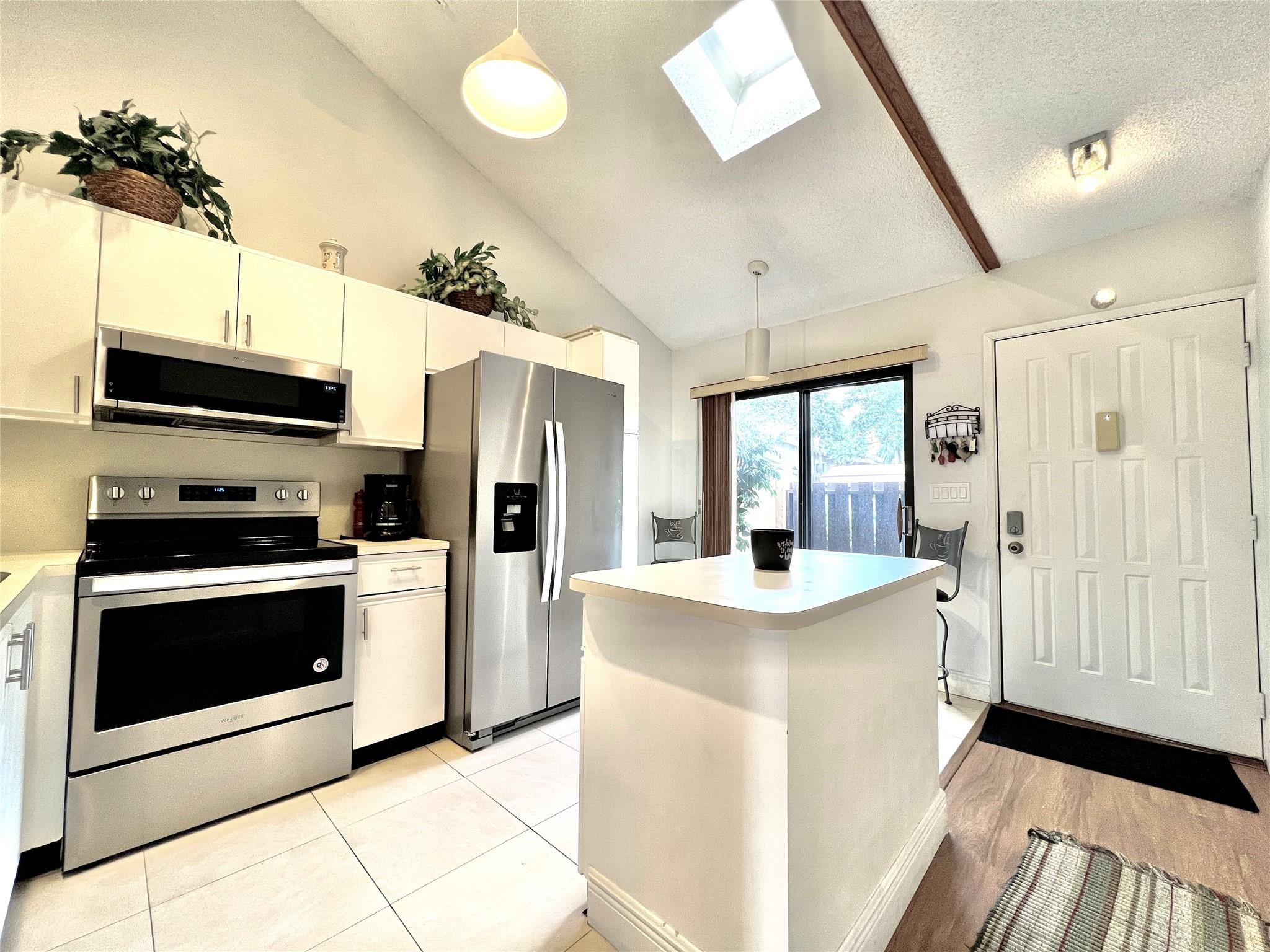 BONAIRE VILLAGE AT WOODMONT 1 - Residential