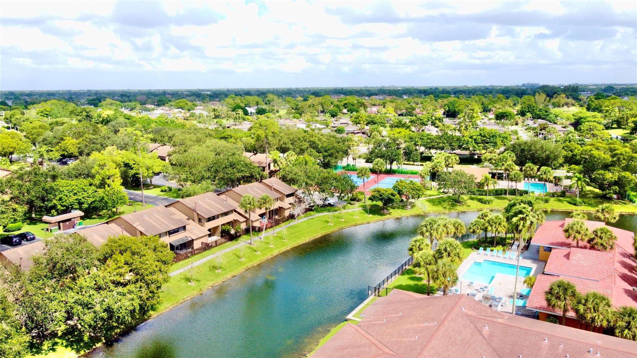 BONAIRE VILLAGE AT WOODMONT 1 - Residential