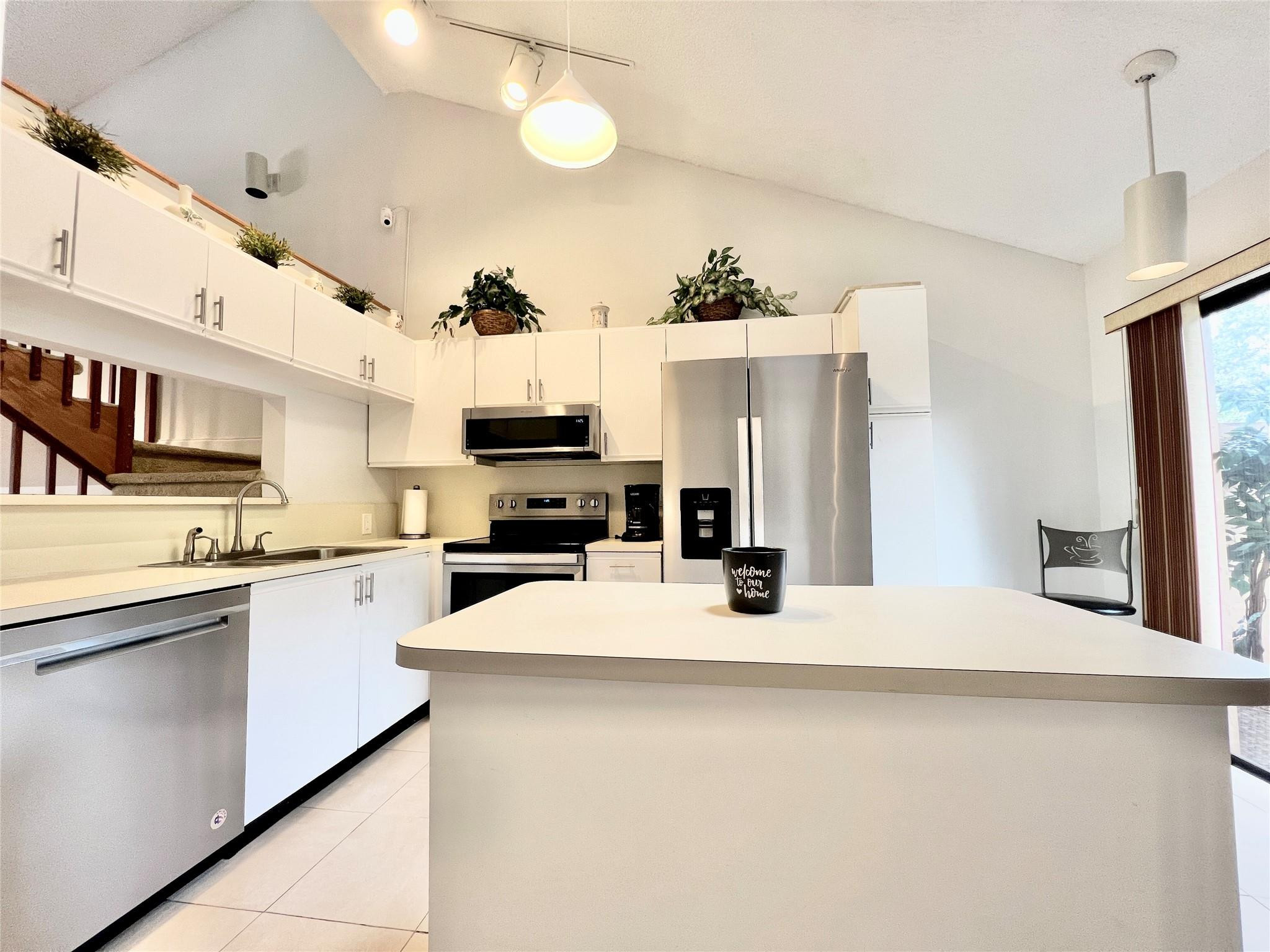 BONAIRE VILLAGE AT WOODMONT 1 - Residential