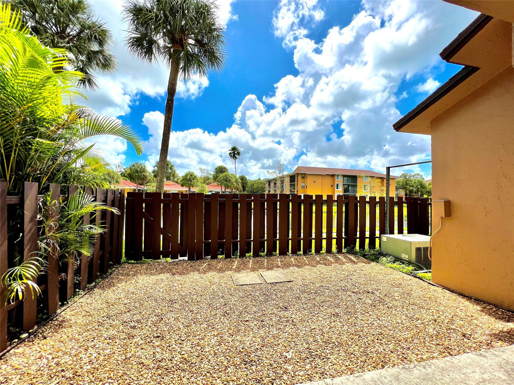 BONAIRE VILLAGE AT WOODMONT 1 - Residential