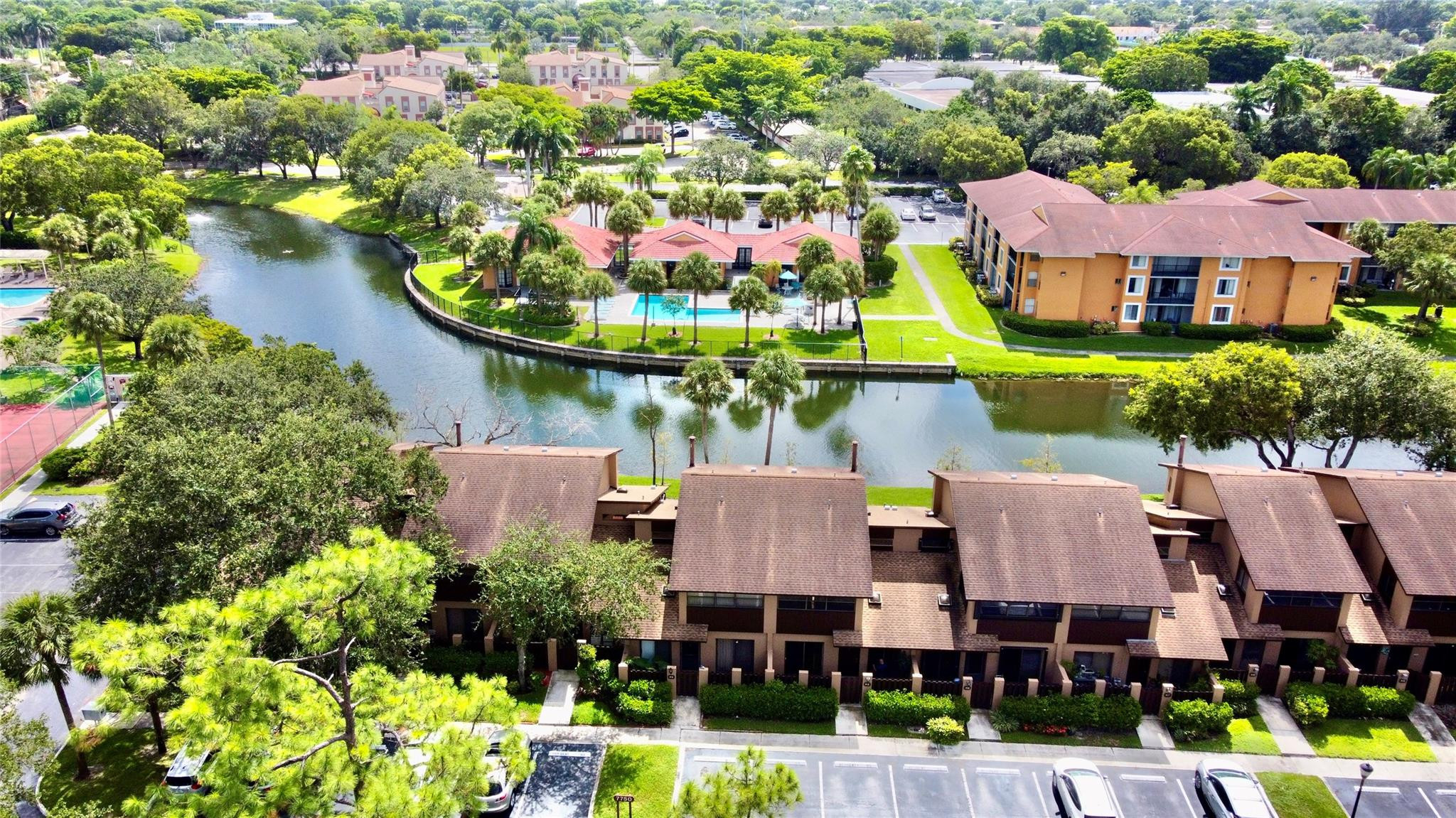 BONAIRE VILLAGE AT WOODMONT 1 - Residential