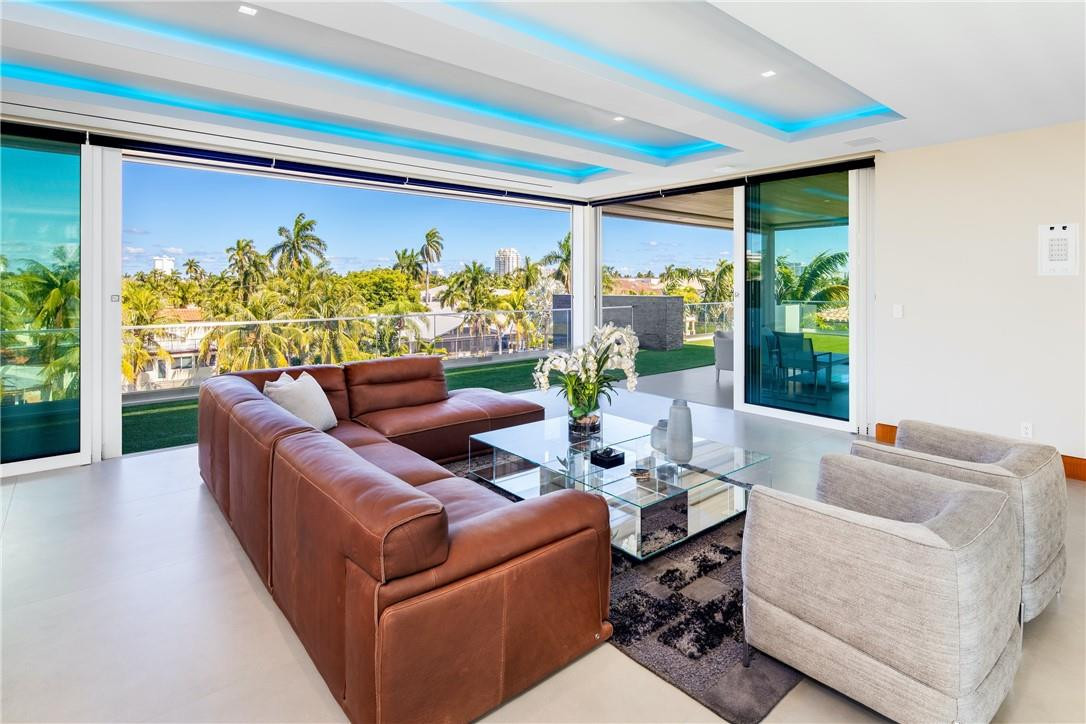 STILWELL ISLES - Residential