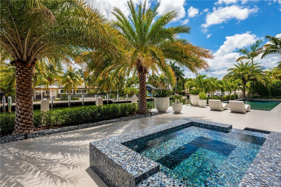 STILWELL ISLES - Residential