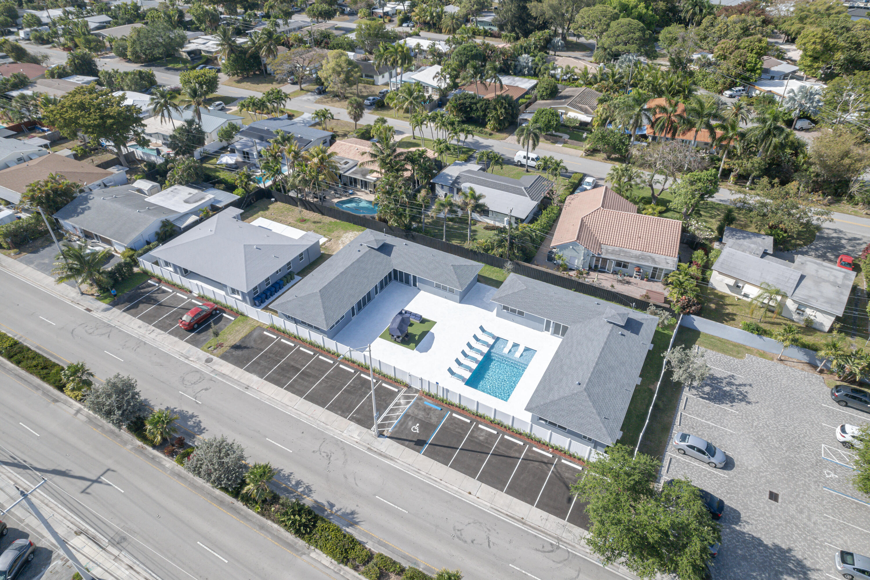 CORAL GARDENS - Residential Income