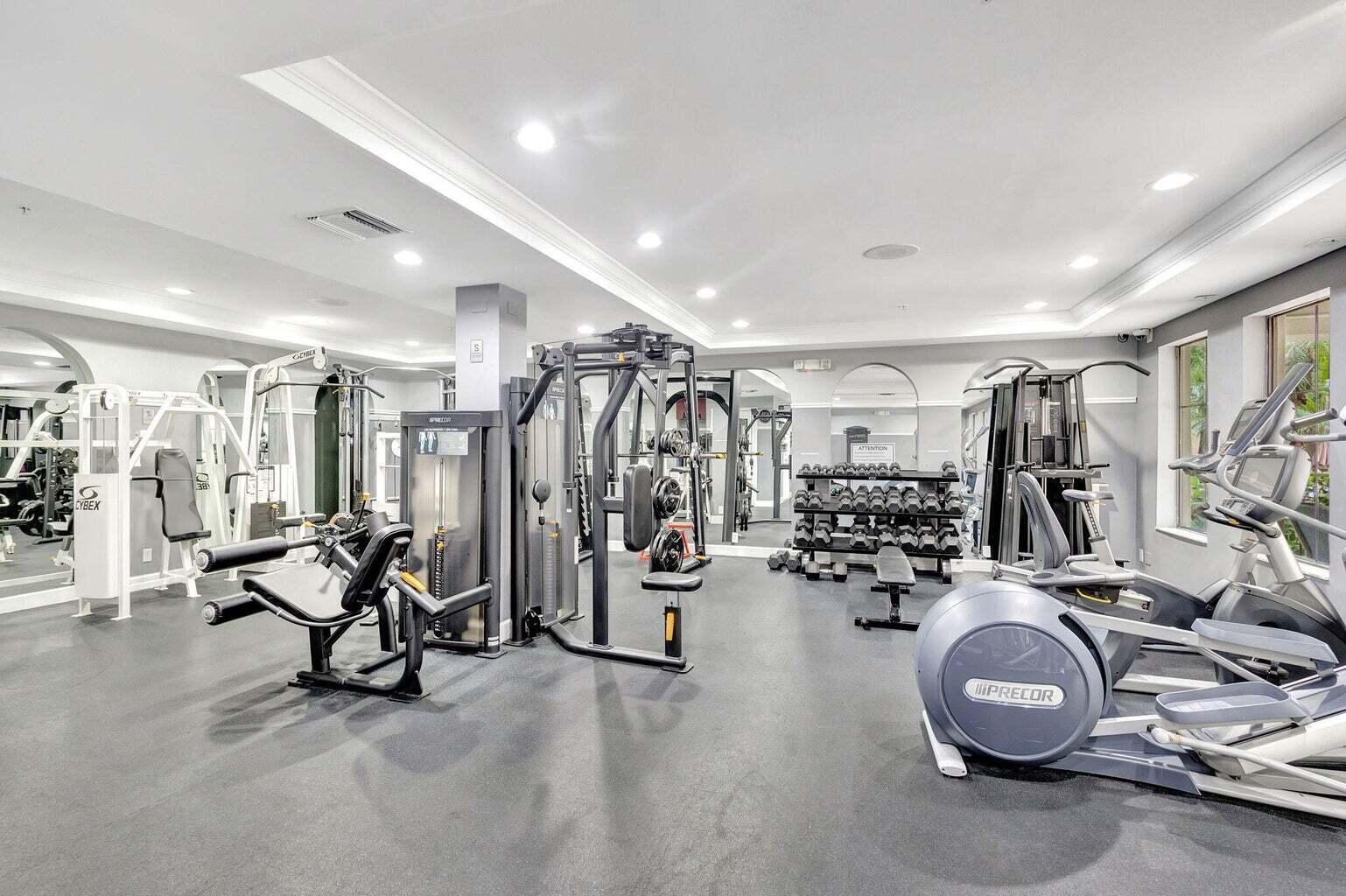 COURTYARDS IN CITYPLACE CONDO - Residential