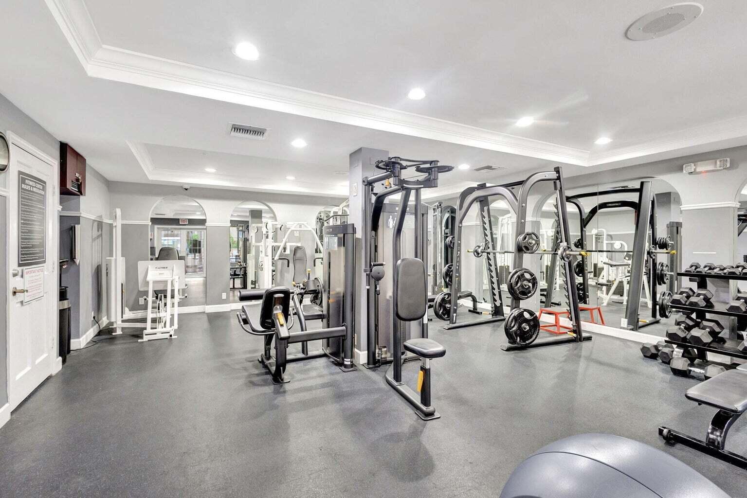 COURTYARDS IN CITYPLACE CONDO - Residential