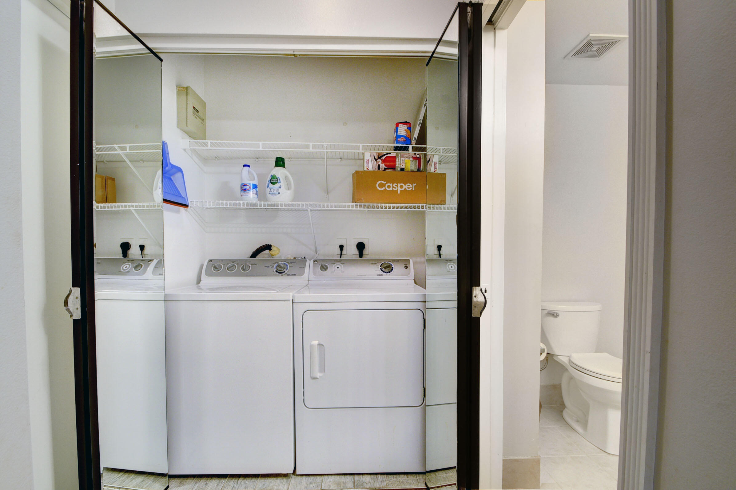 COURTYARDS IN CITYPLACE CONDO - Residential