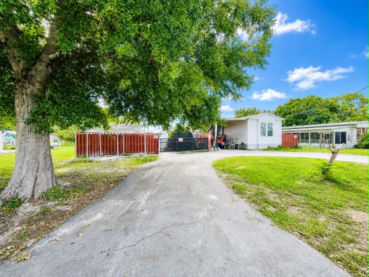 TREASURE ISLAND UNIT 2 - Residential