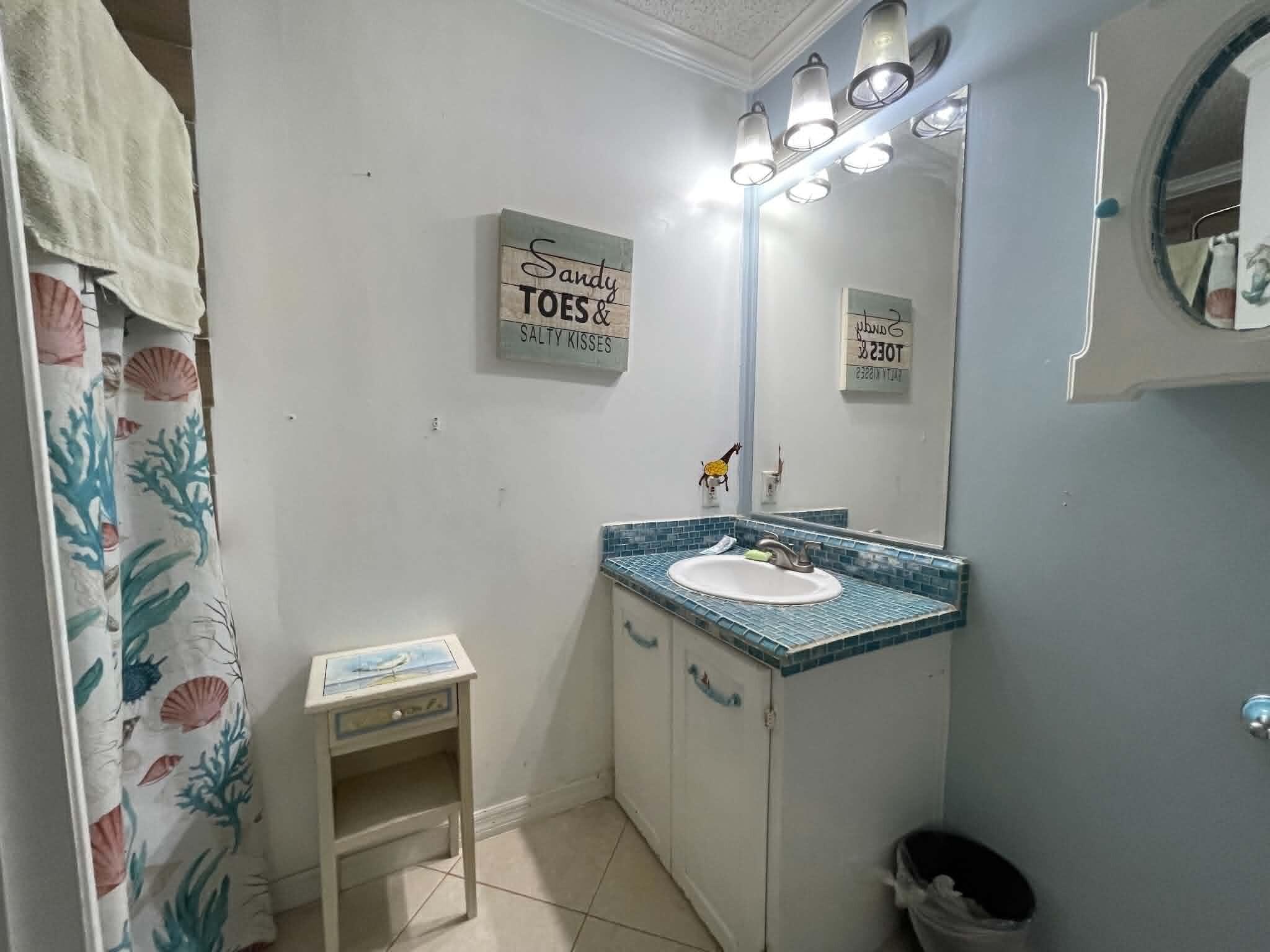 TREASURE ISLAND UNIT 2 - Residential