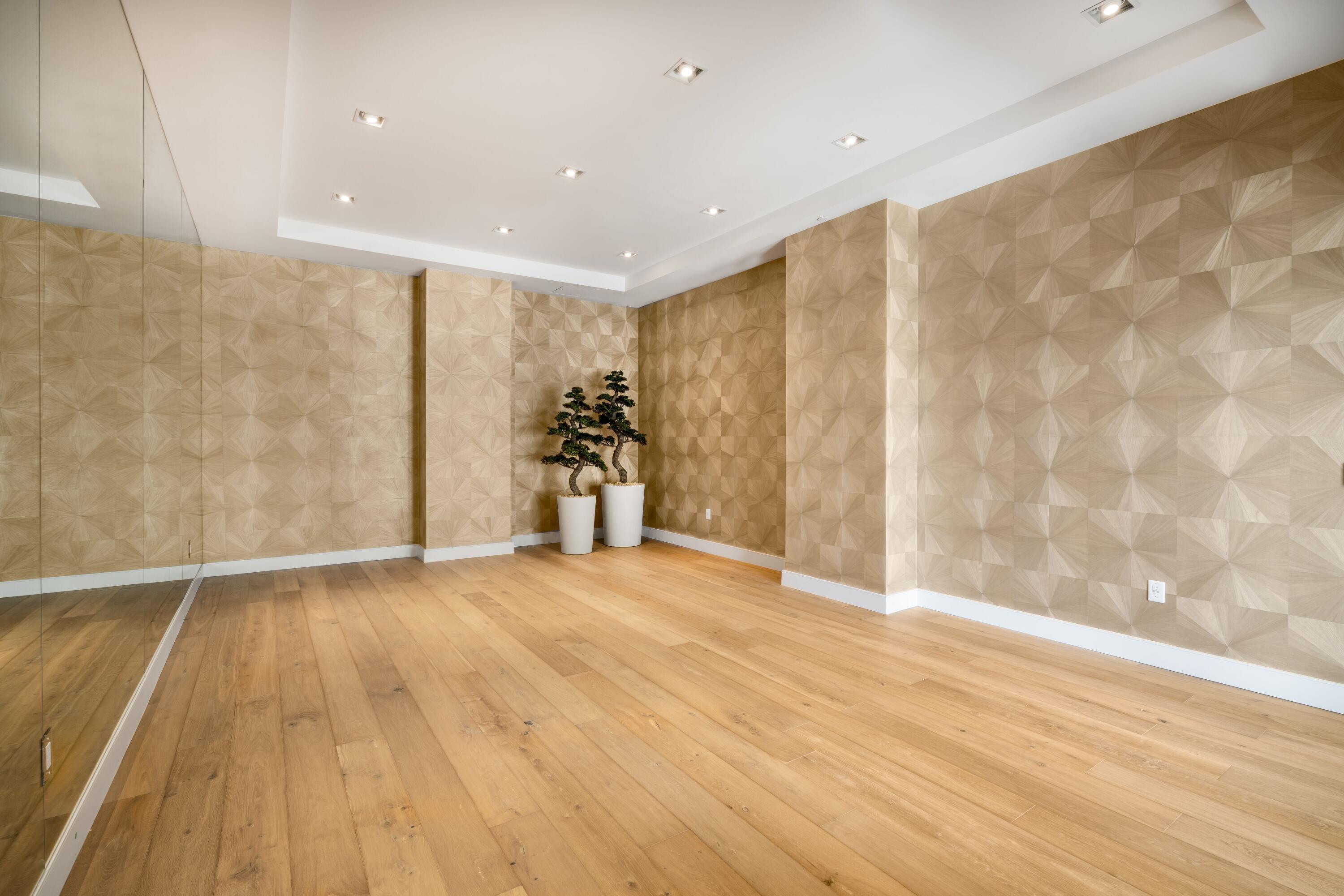 VISTABLUE SINGER ISLAND CONDO - Residential