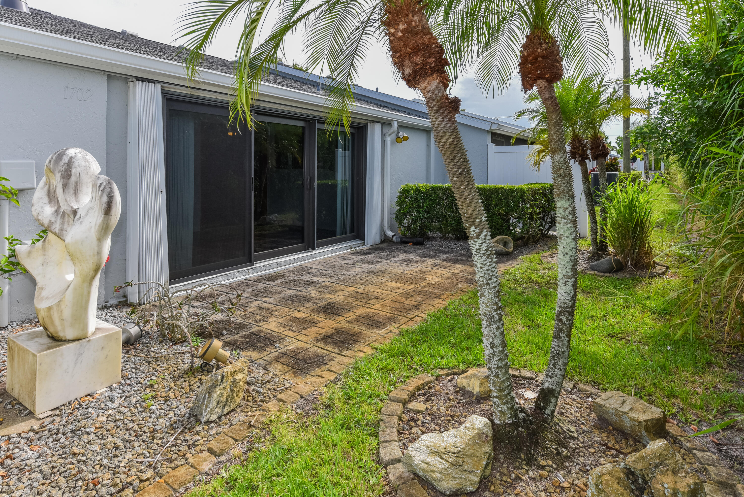 ARBOURS OF THE PALM BEACHES - Residential