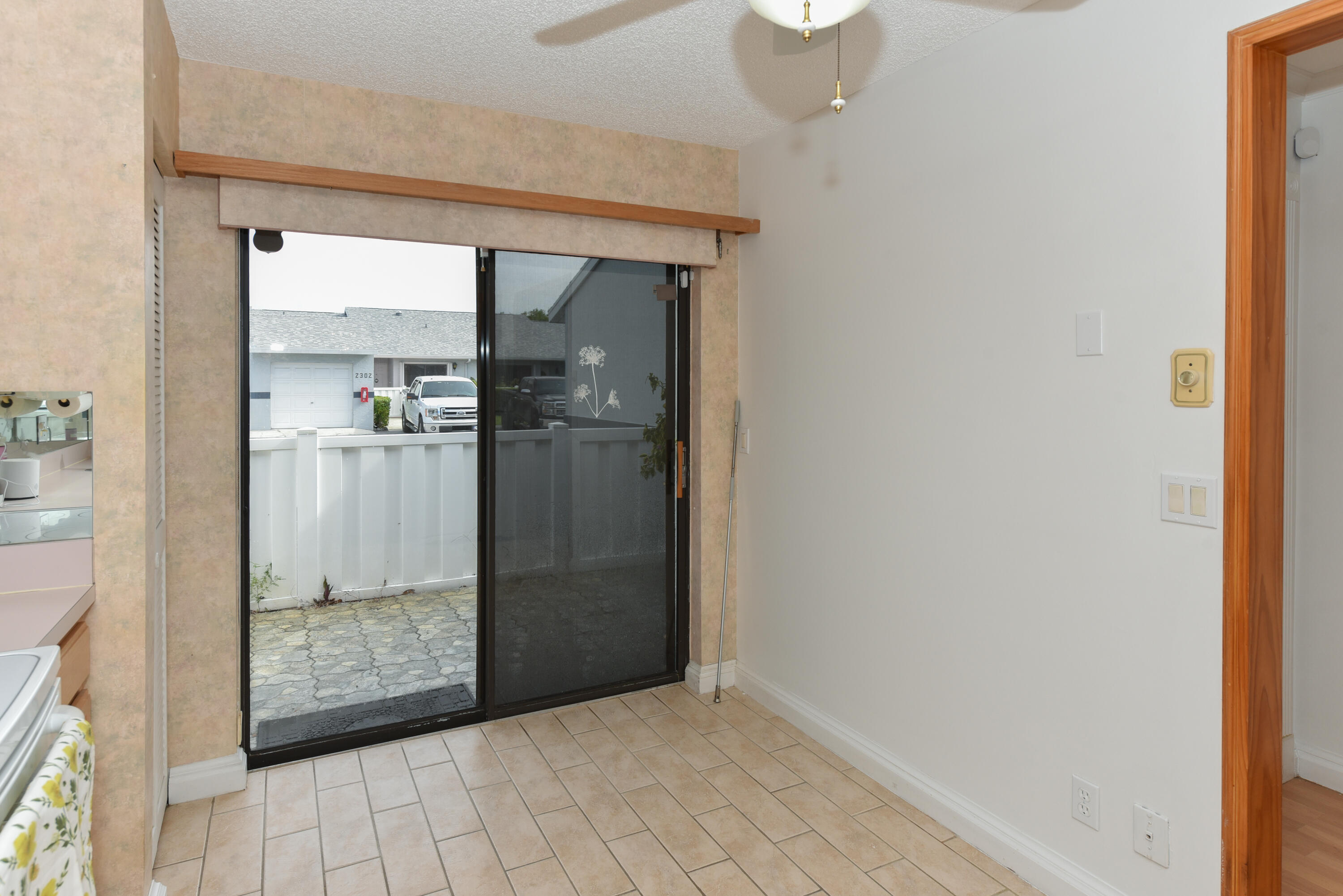 ARBOURS OF THE PALM BEACHES - Residential