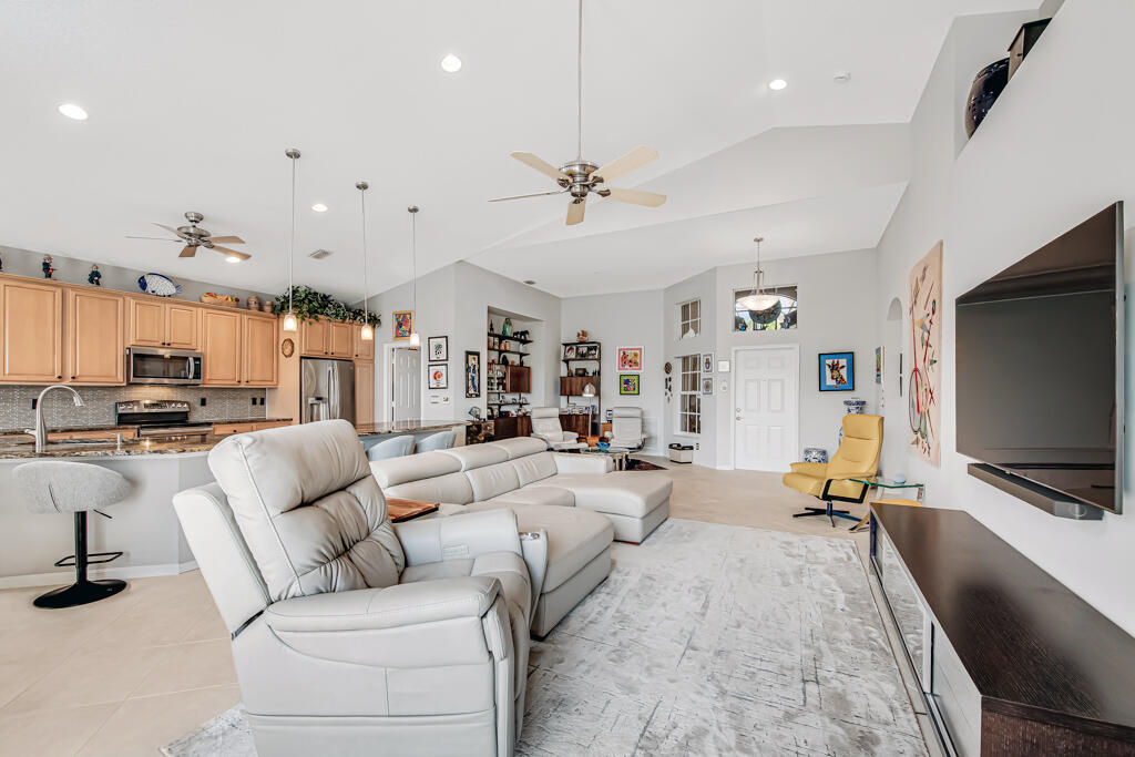 Venetian Isles - Residential