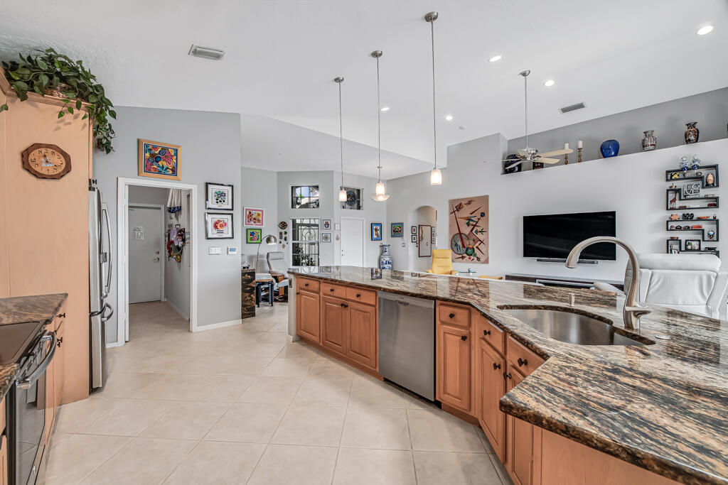 Venetian Isles - Residential