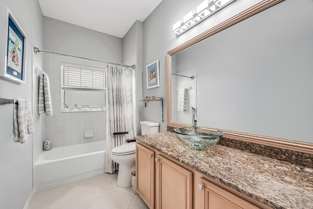 Venetian Isles - Residential