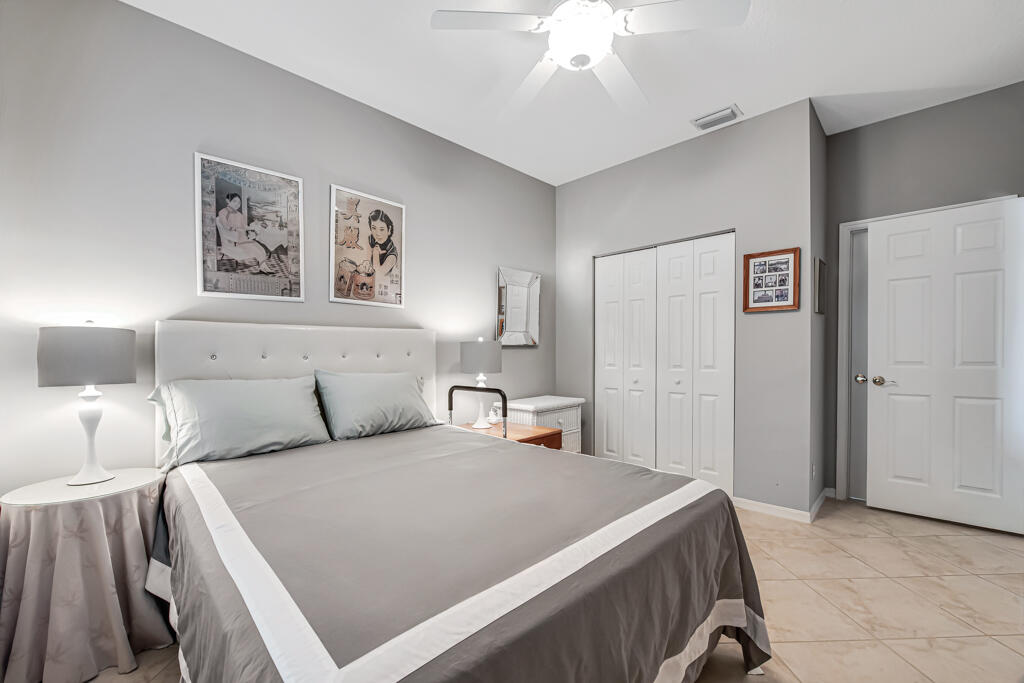 Venetian Isles - Residential