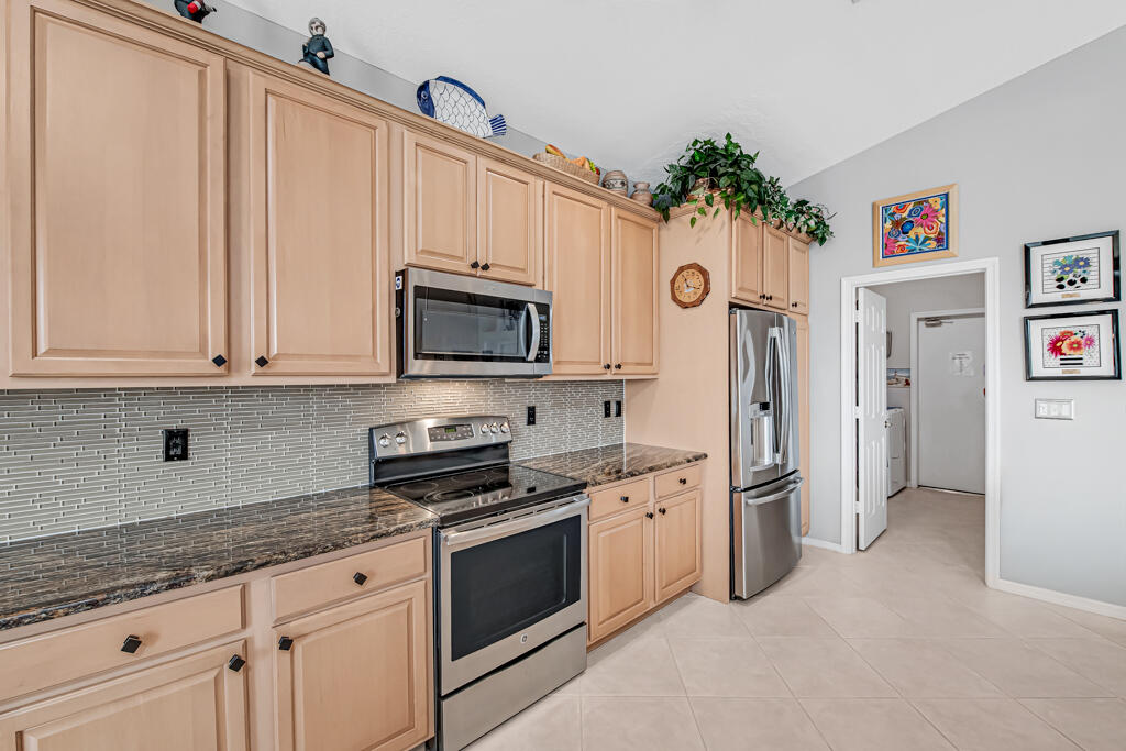 Venetian Isles - Residential