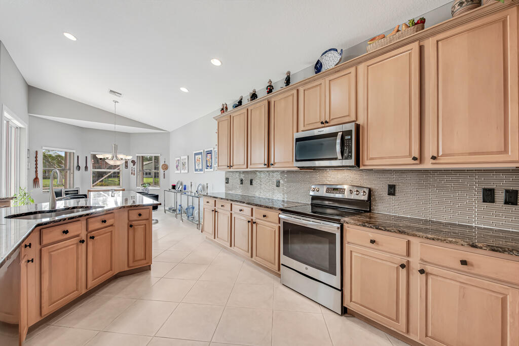 Venetian Isles - Residential