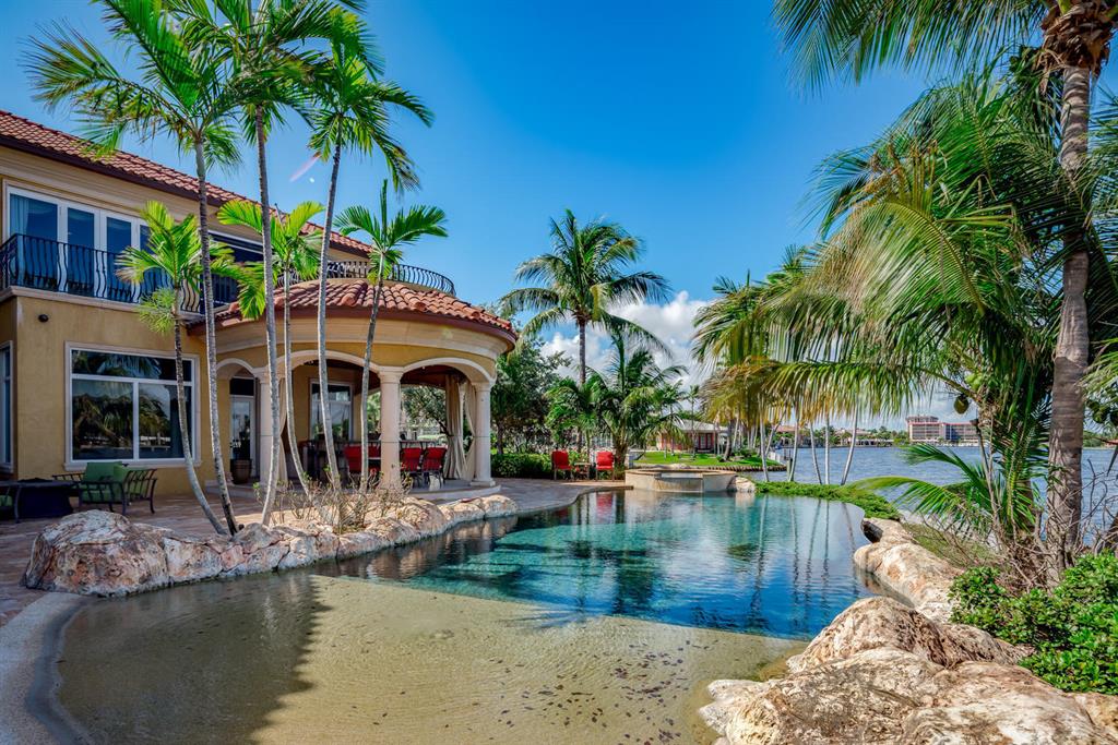 SANTA BARBARA SHORES - Residential