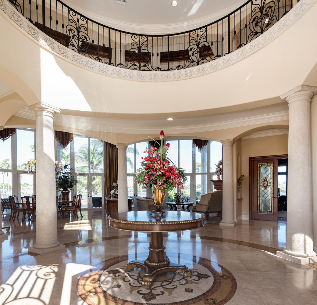 SANTA BARBARA SHORES - Residential