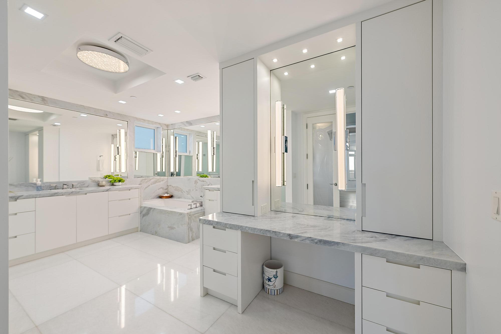 ATHENA CONDO - Residential