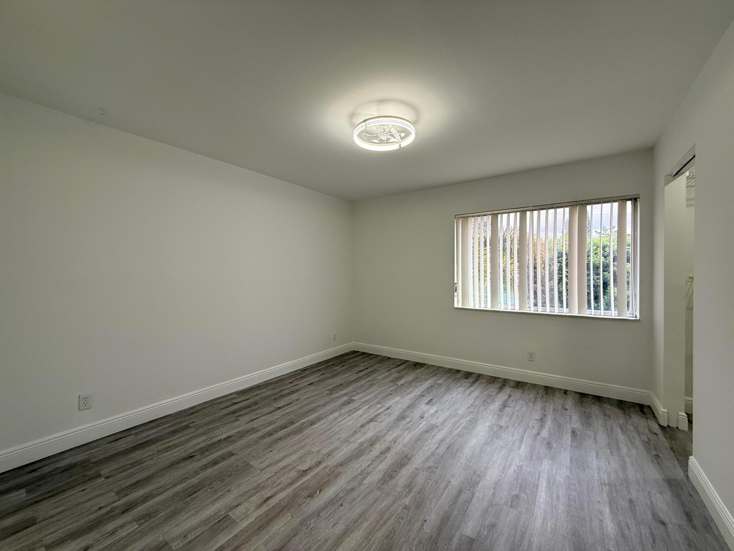 PINE RIDGE SOUTH III CONDO - Residential