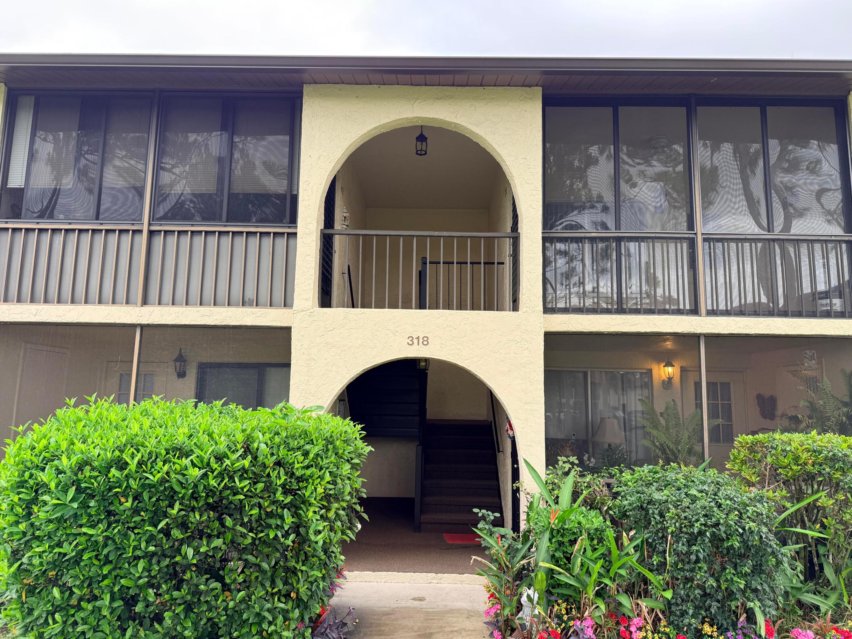 PINE RIDGE SOUTH III CONDO - Residential